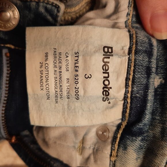 BLUENOTES NWOT Distressed Bermuda Length Jean Bike Shorts Bundle - Size Small - Picture 11 of 11